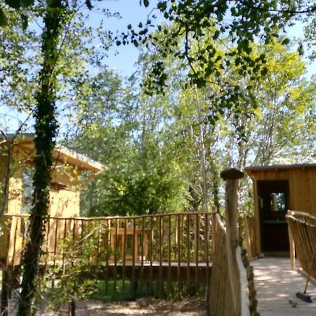 La Cabane Perchee Villelaure Екстер'єр фото